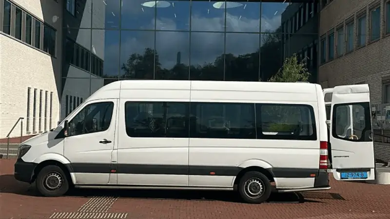 Rolstoelbus voor vervoer vanuit Alphen aan den Rijn